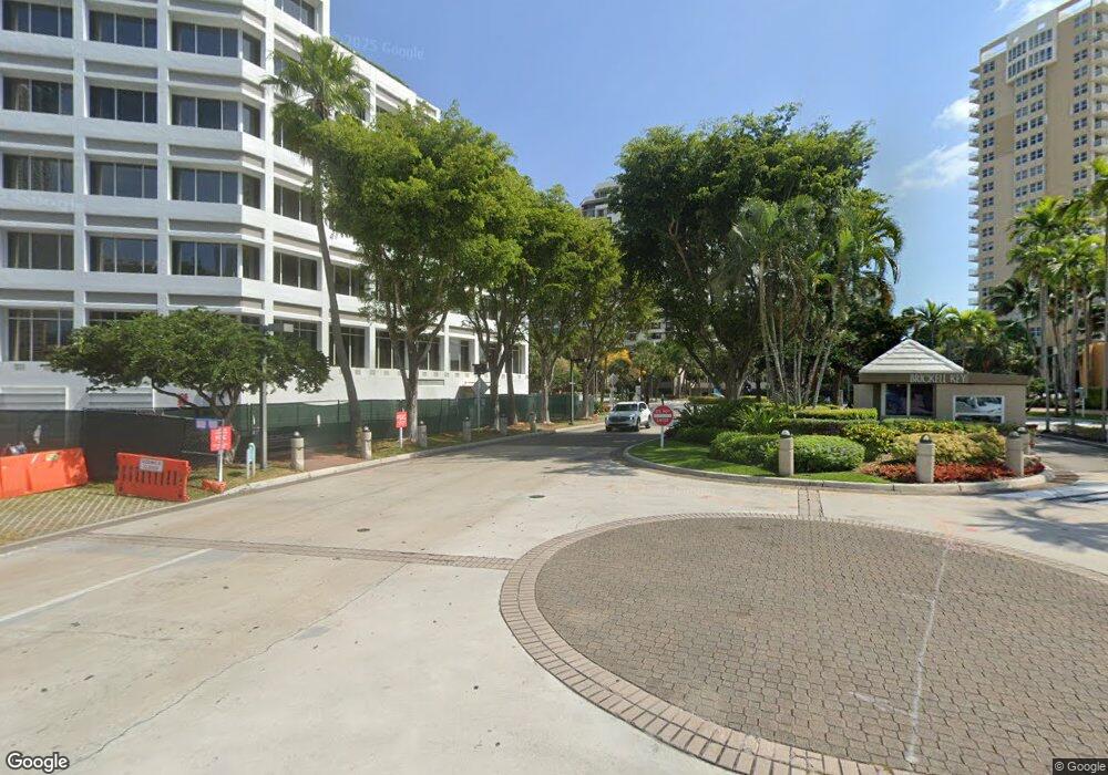 Brickell Key Two Condo unit Comm A, Miami, FL 33131 - photo 1