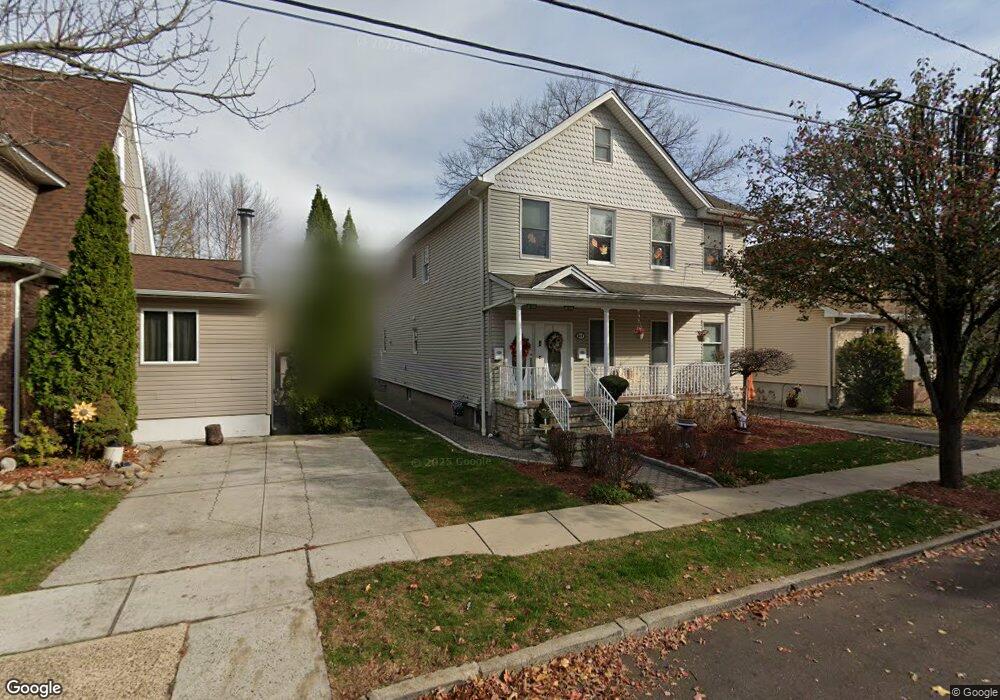 817 Elm Ave, Ridgefield, NJ 07657 - photo 1