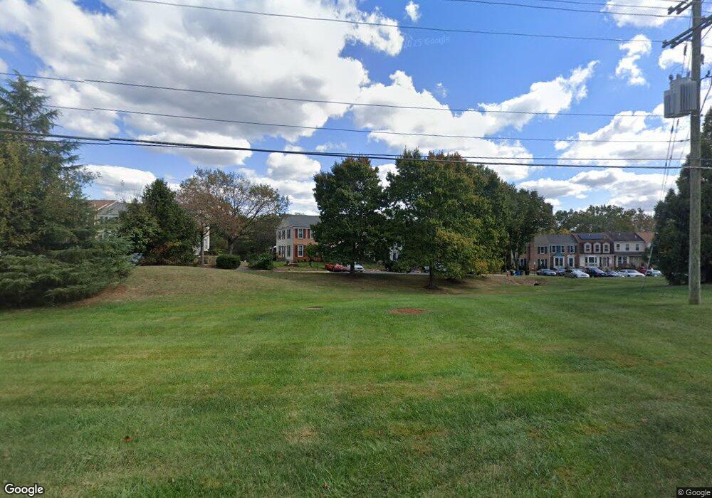 3715 Foxfield Ln, Fairfax, VA 22033 - photo 1