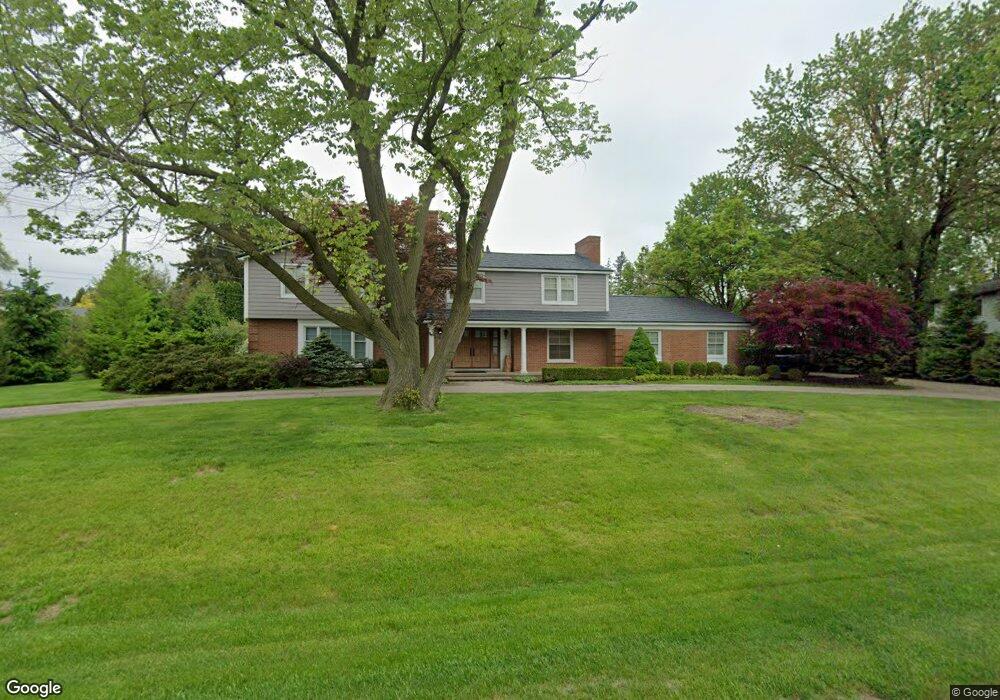 3924 Shellmarr Ln, Bloomfield Hills, MI 48302 - photo 1