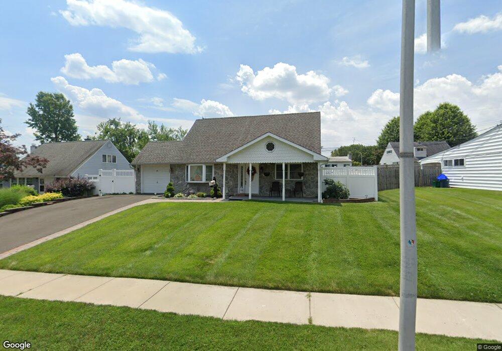34 Crown Rd, Levittown, PA 19057 - photo 1