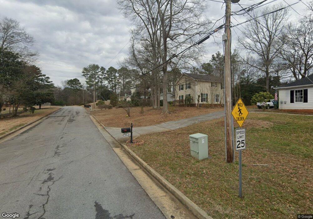 936 E Riverbend Dr SW, Lilburn, GA 30047 - photo 1