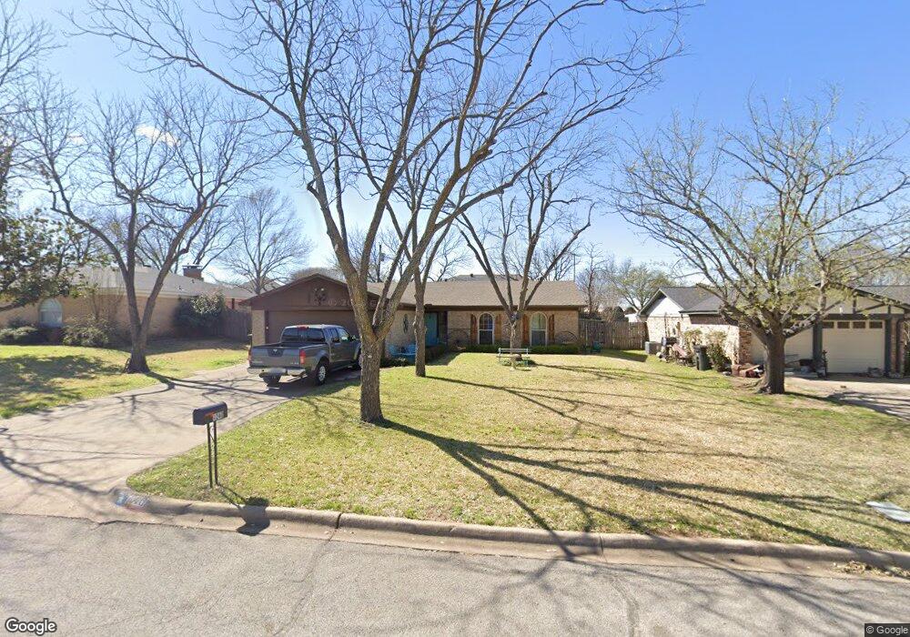 1240 Willowwood Dr, Cleburne, TX 76033 - photo 1