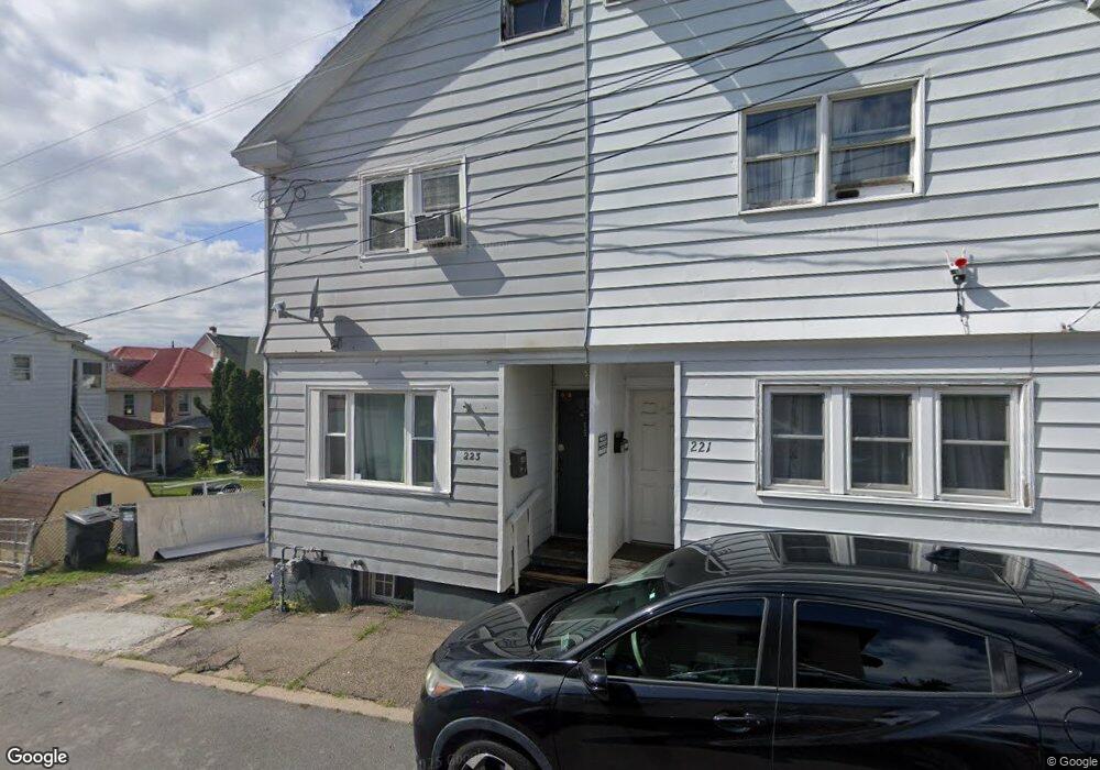 223 W 9th St, Hazleton, PA 18201 - photo 1