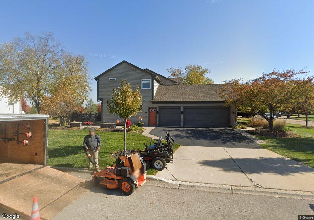 2 Camberwell Ct, Algonquin, IL 60102 - photo 1