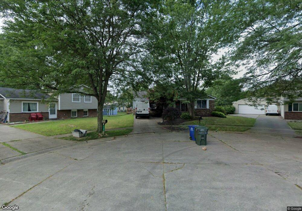 2777 Blarefield Dr, Columbus, OH 43231 - photo 1