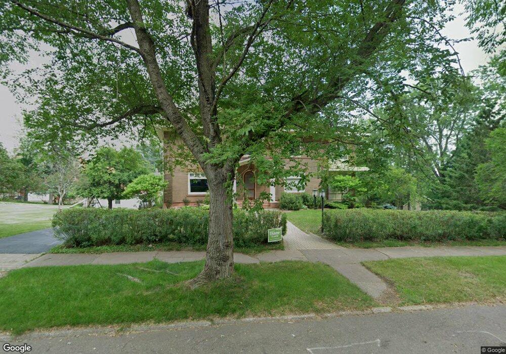 2216 E 2nd St, Duluth, MN 55812 - photo 1