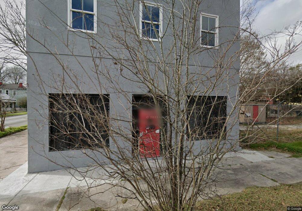 1309 E Broad St, Savannah, GA 31401 - photo 1