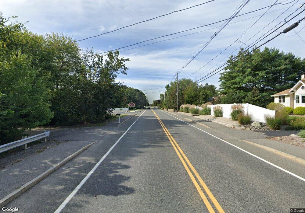 360 Rear Pulaski Blvd unit 2, Bellingham, MA 02019 - photo 1