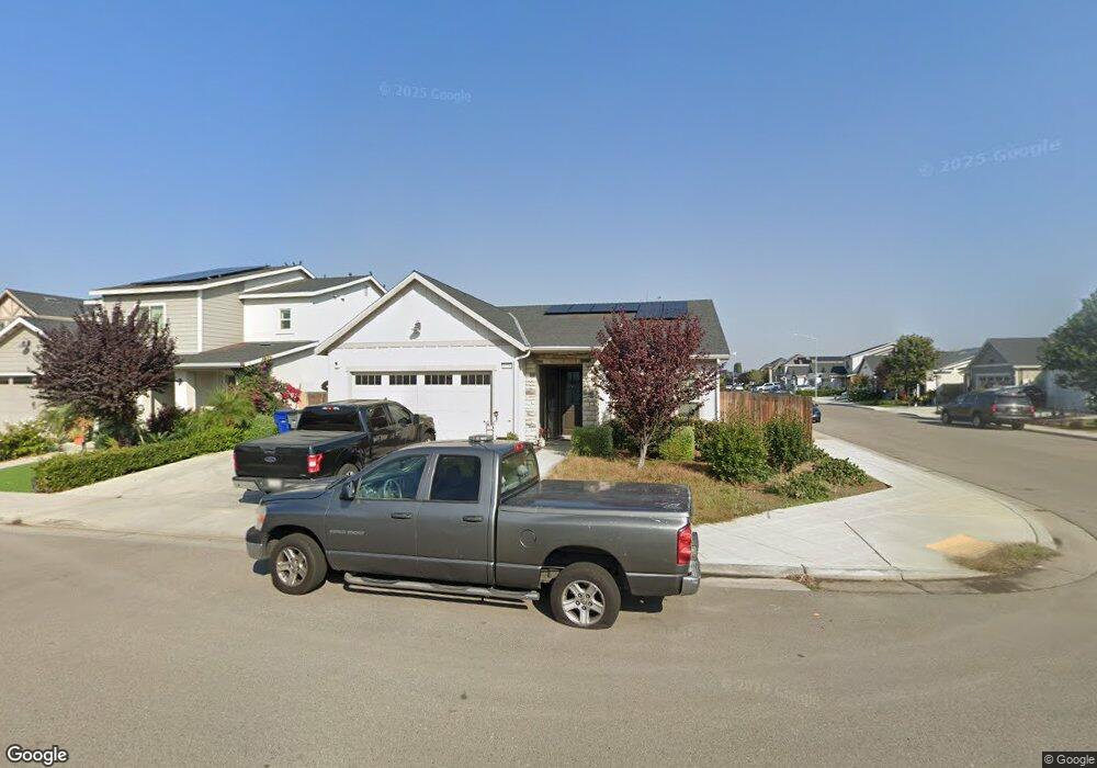 6978 E Fedora Ave, Fresno, CA 93727 - photo 1