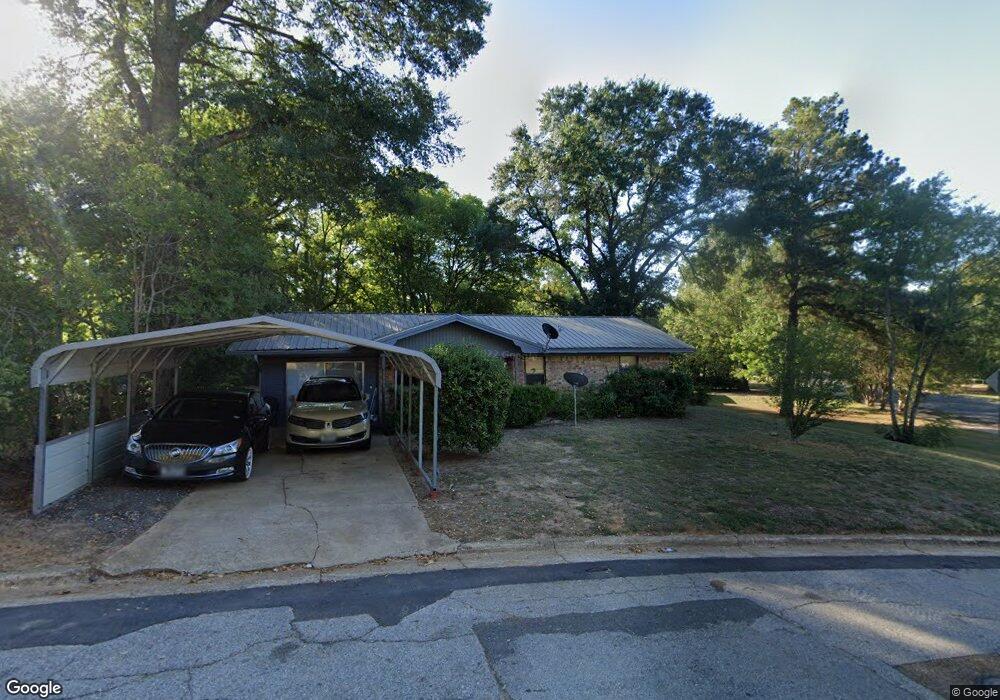 1402 Cleaver Dr, Nacogdoches, TX 75961 - photo 1