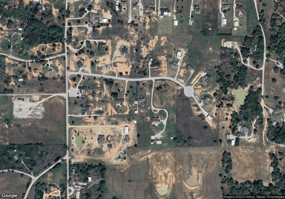 114 Horse Whisperer Ct, Decatur, TX 76234 - photo 1