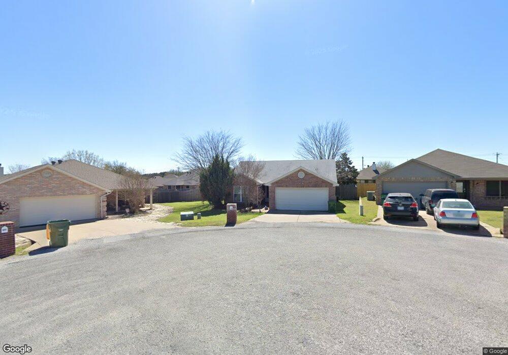 827 Rambling Ct, Granbury, TX 76049 - photo 1