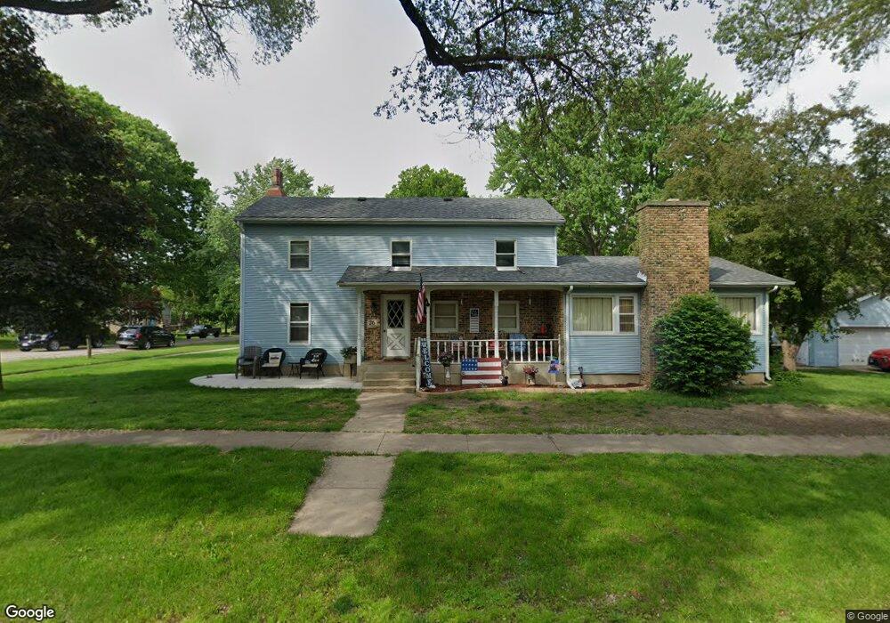 26 W Benton St, Oswego, IL 60543 - photo 1