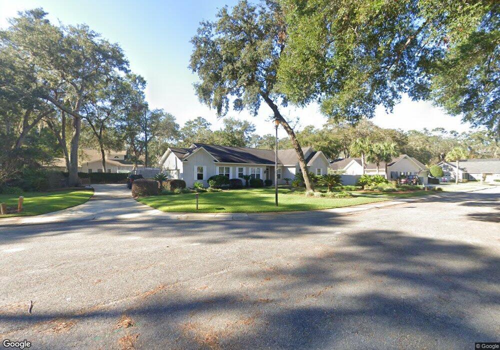 204 Highpoint St, St. Simons Island, GA 31522 - photo 1