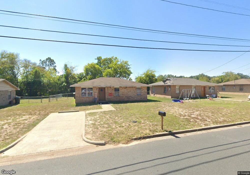 1211 Dolph St, Nacogdoches, TX 75964 - photo 1