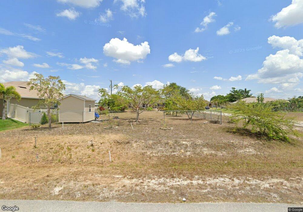 1217 NE 2nd Ave, Cape Coral, FL 33909 - photo 1