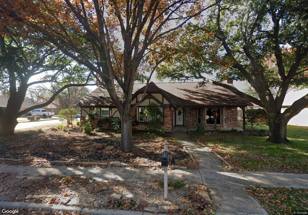 2801 Greg Dr, Bedford, TX 76021 - photo 1