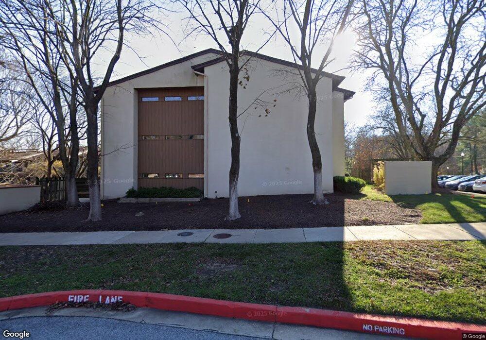 5629 Harpers Farm Rd unit UTB, Columbia, MD 21044 - photo 1