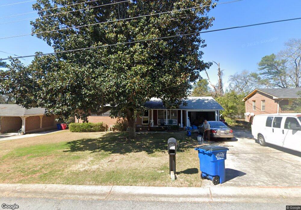 3270 Commodore Dr, Macon, GA 31211 - photo 1