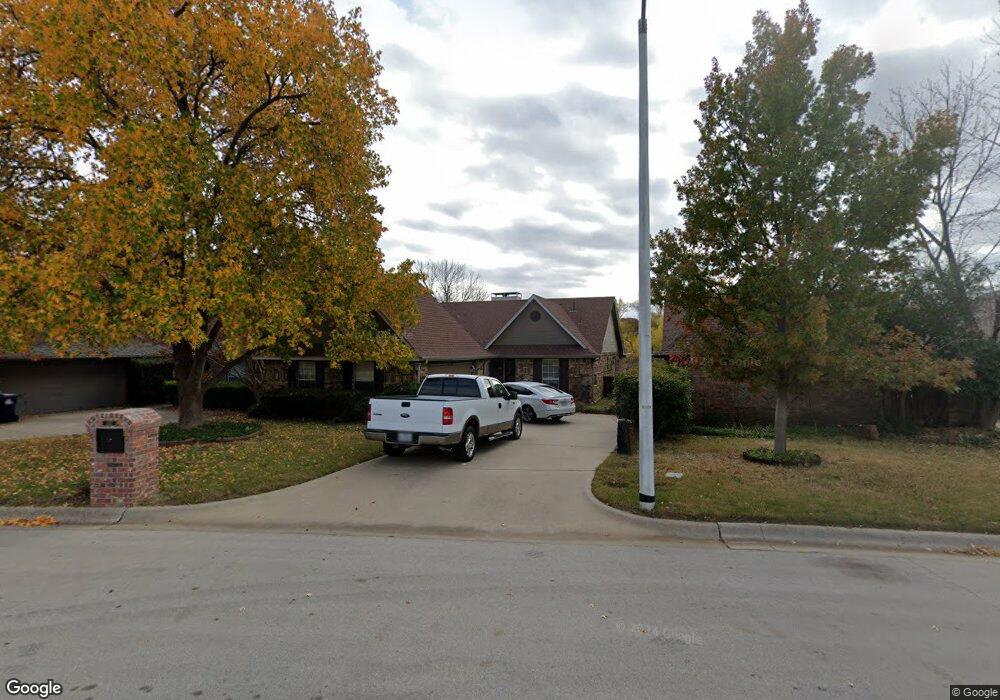 1152 Bent Oaks Dr, Denton, TX 76210 - photo 1