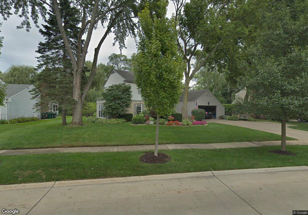 2037 Butternut Ln, Northbrook, IL 60062 - photo 1