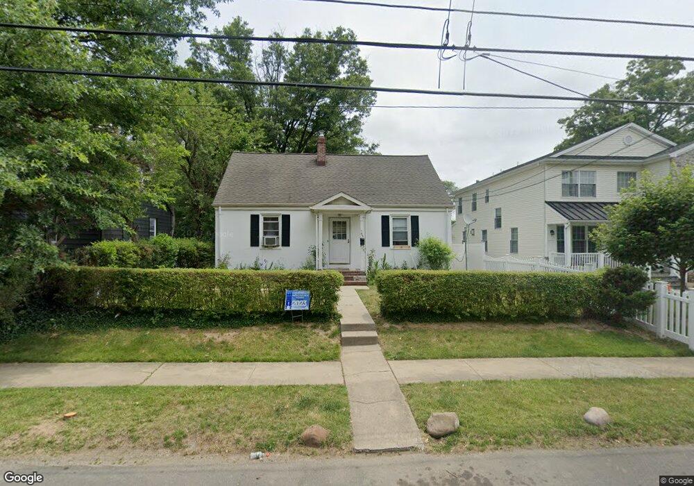 163 Linden Ln, Princeton, NJ 08540 - photo 1