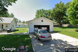 502 Berber St, Cairo, NE 68824
