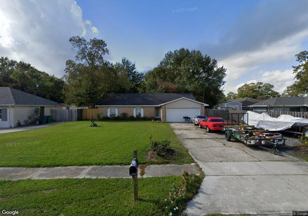 1439 Meadowlawn St, Slidell, LA 70460 - photo 1