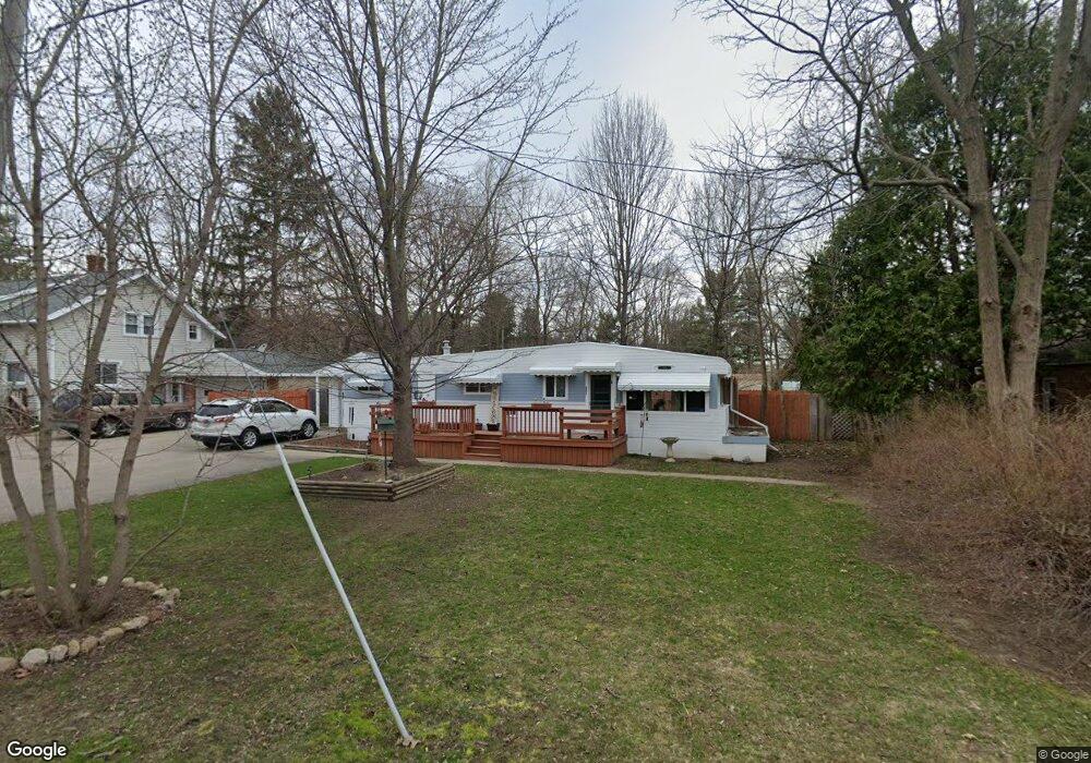 351 Hamms Ln, Flushing, MI 48433 - photo 1