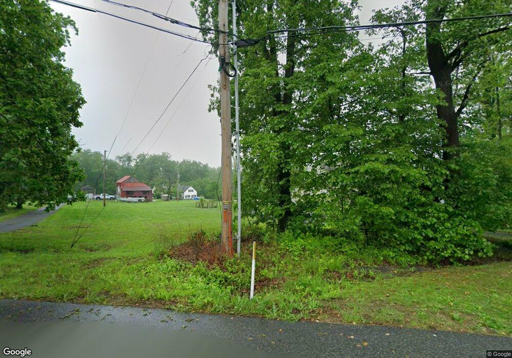 389 Weinsteiger Rd, Bechtelsville, PA 19505 - photo 1