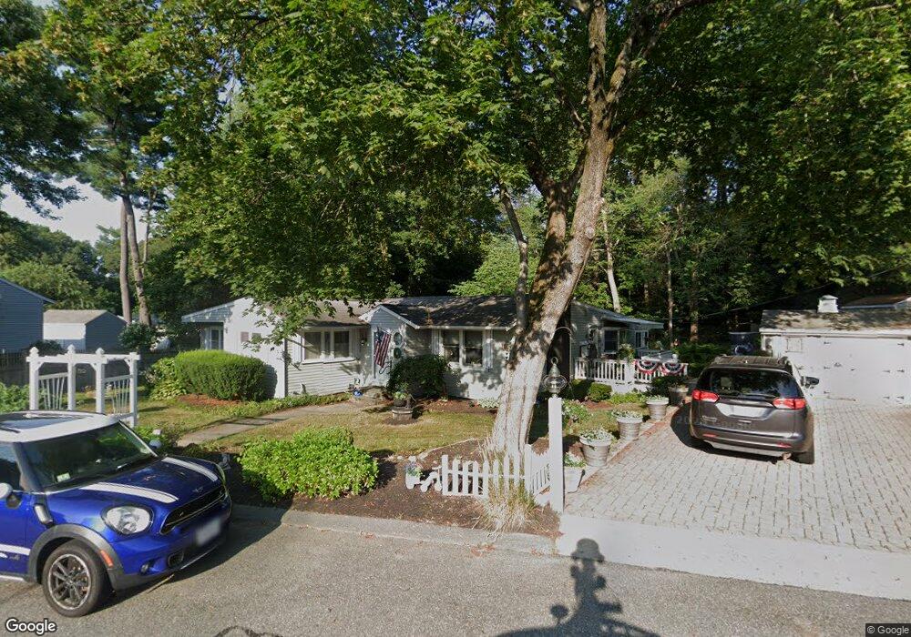 10 Curtis Ave, Middleton, MA 01949 - photo 1