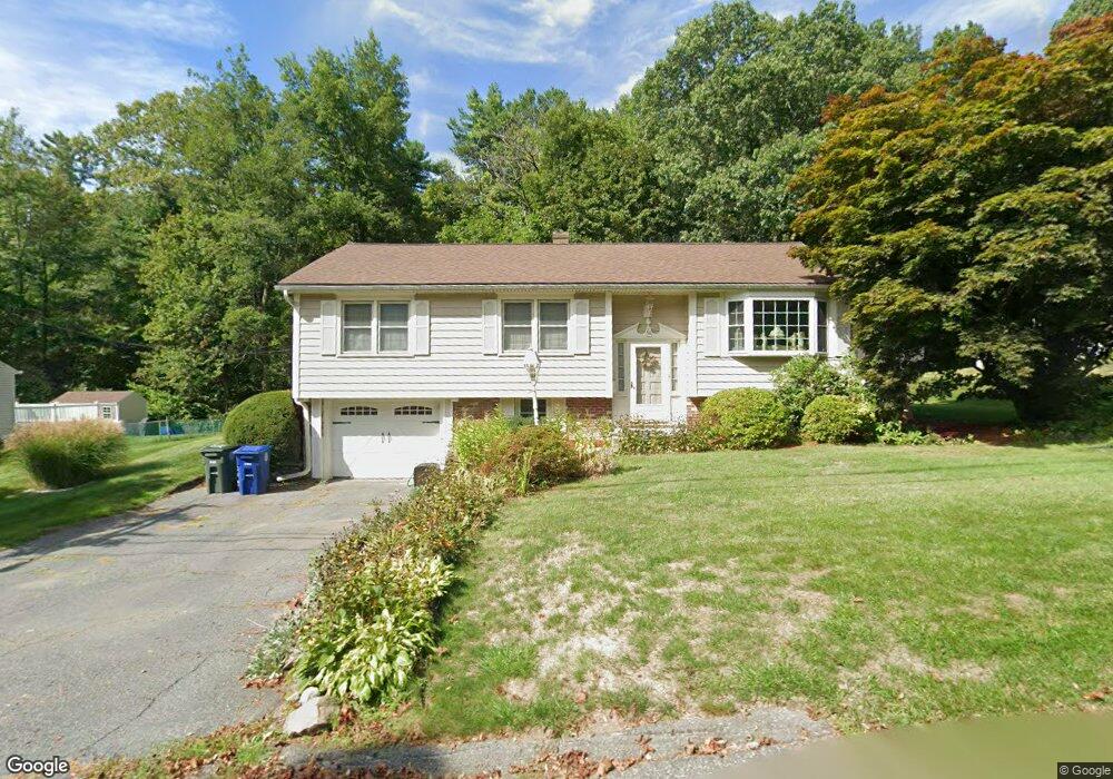 61 Valleyview Rd, Leominster, MA 01453 - photo 1