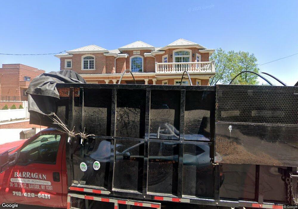 3833 Regatta Place, Little Neck, NY 11363 - photo 1