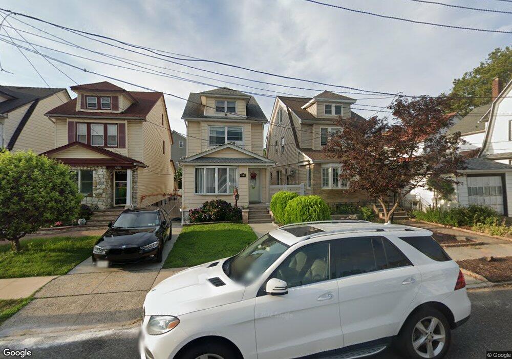 24212 93rd Ave, Jamaica, NY 11426 - photo 1