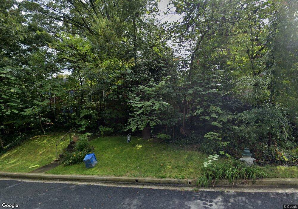 907 Larch Ave, Takoma Park, MD 20912 - photo 1