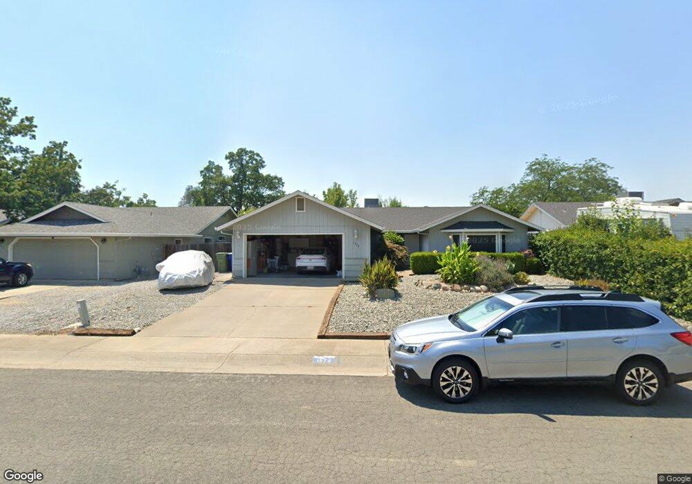 1574 Lacey Ln, Redding, CA 96003 - photo 1