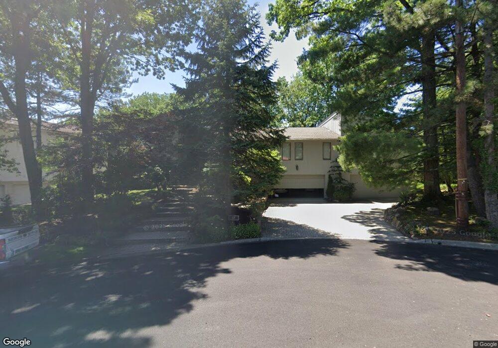 17 Maple St, Englewood Cliffs, NJ 07632 - photo 1
