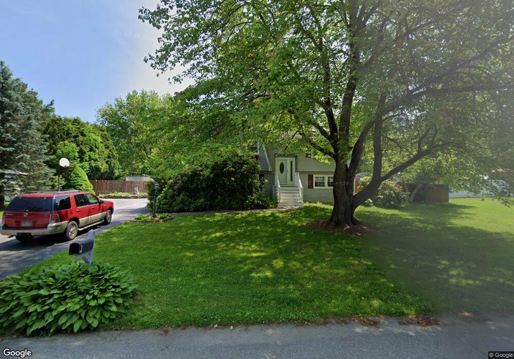 14 Clay St, MerriMacK, NH 03054 - photo 1