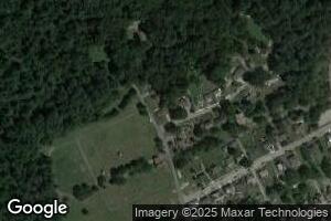 2 Walnut St, Adamstown, PA 19501