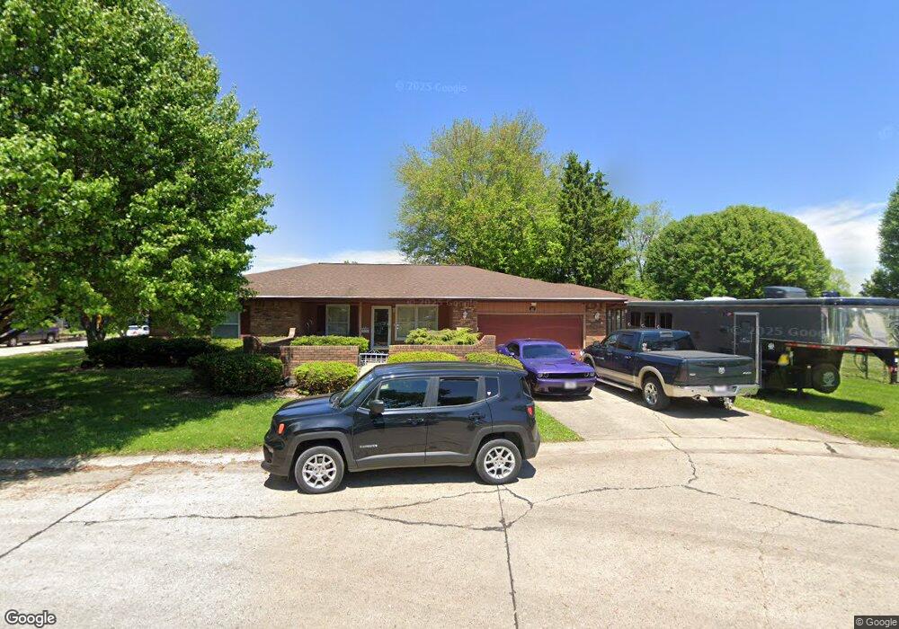 800 N 23rd St, Mattoon, IL 61938 - photo 1