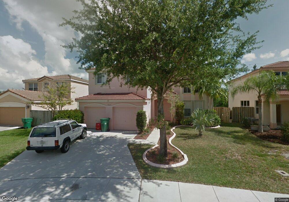 10624 SW 17th Place, Davie, FL 33324 - photo 1