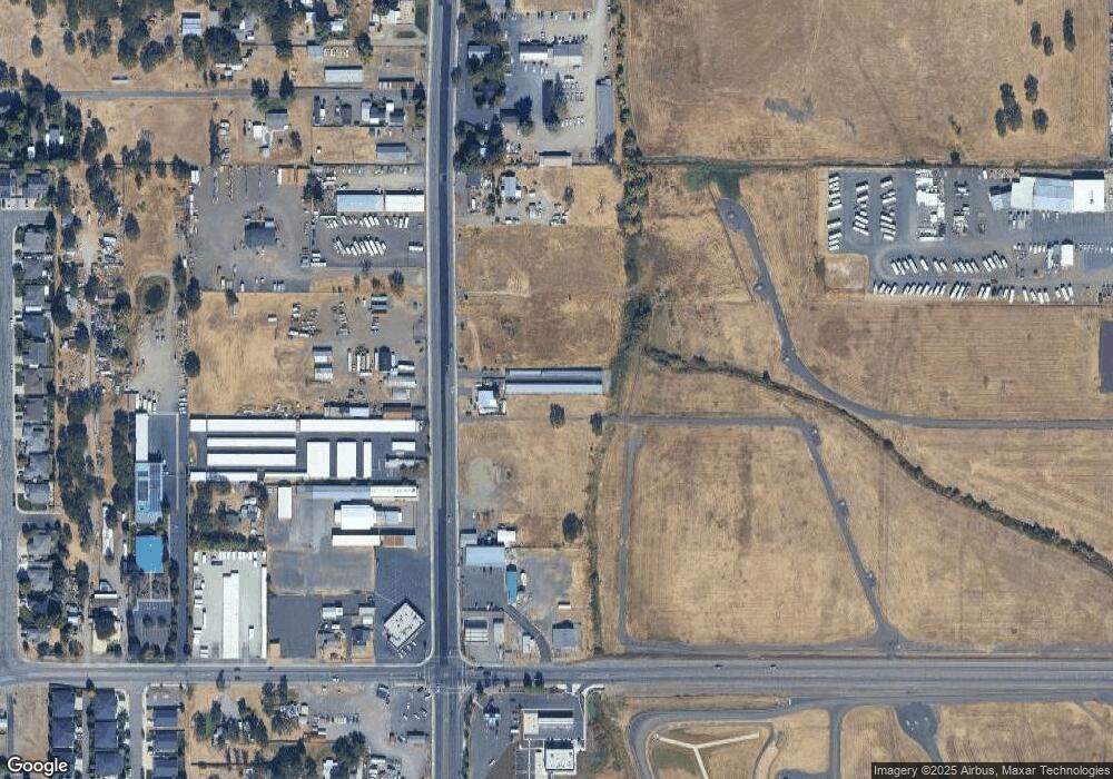 5134 Table Rock Rd, Central Point, OR 97502 - photo 1