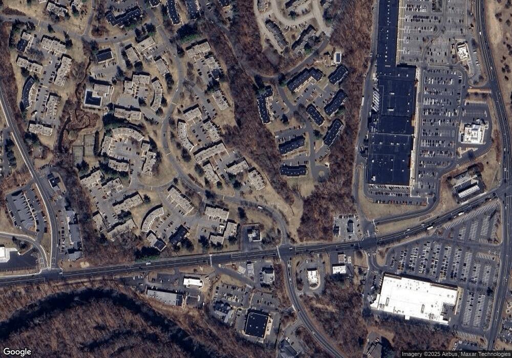 8 Briar Ct, Cromwell, CT 06416 - photo 1