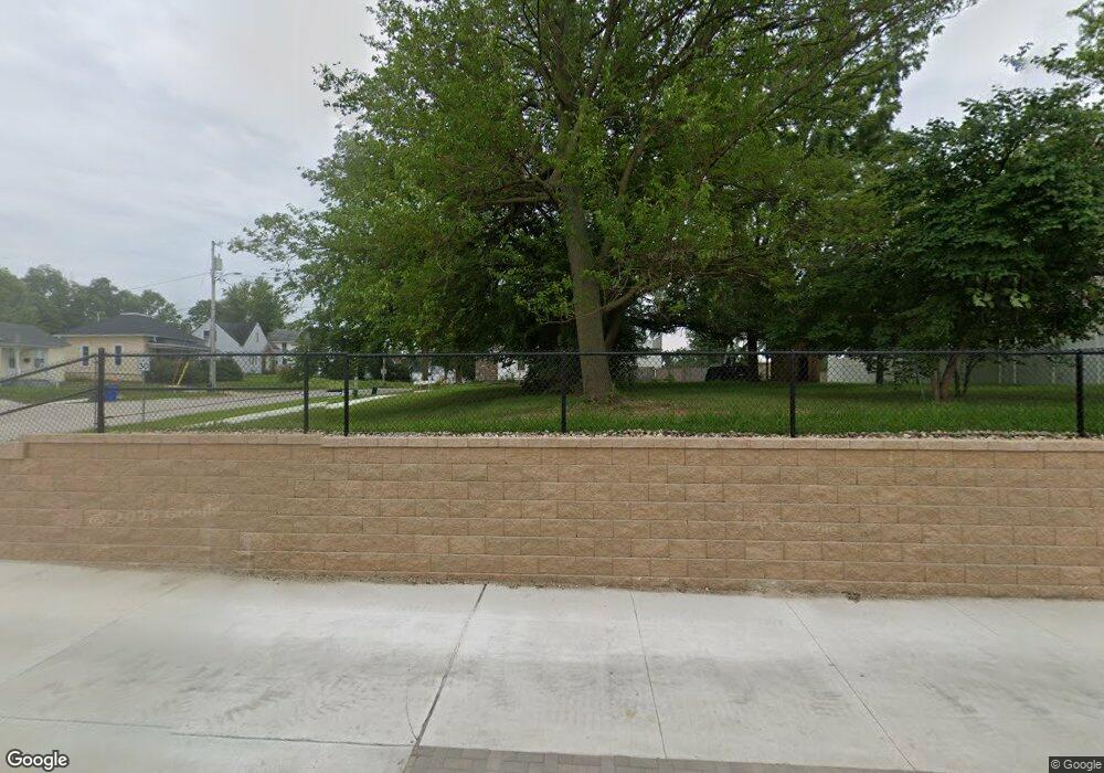 917 19th St SE, Cedar Rapids, IA 52403 - photo 1