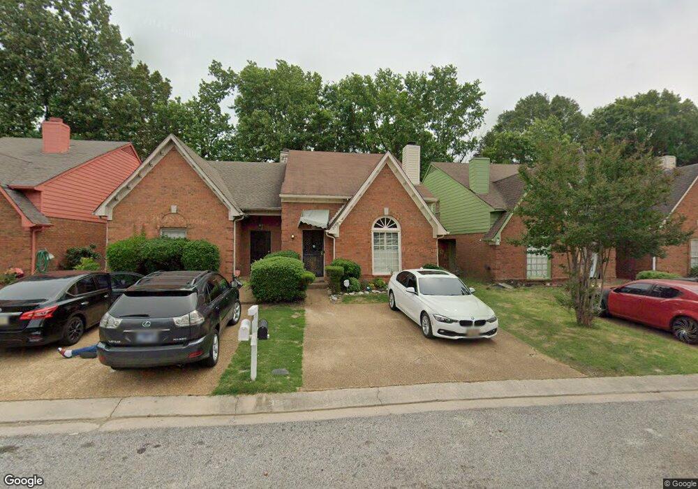 3562 Bishops Gate Dr, Memphis, TN 38115 - photo 1