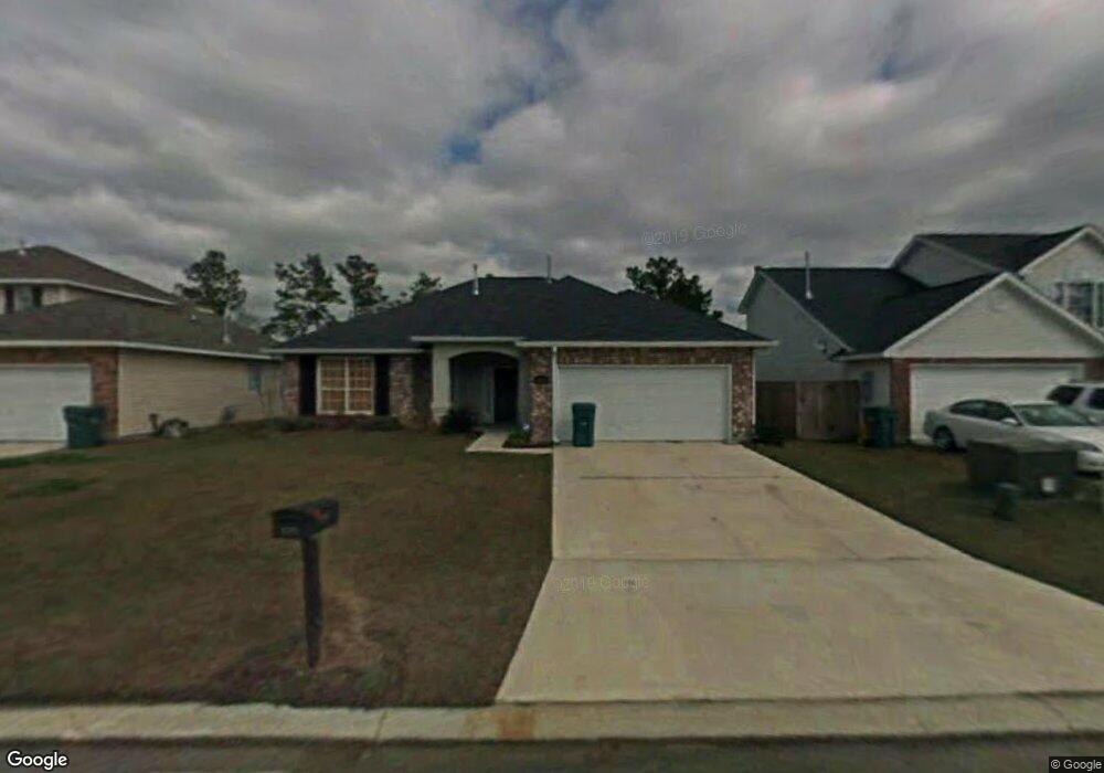 2119 Wellington Ln, Slidell, LA 70461 - photo 1