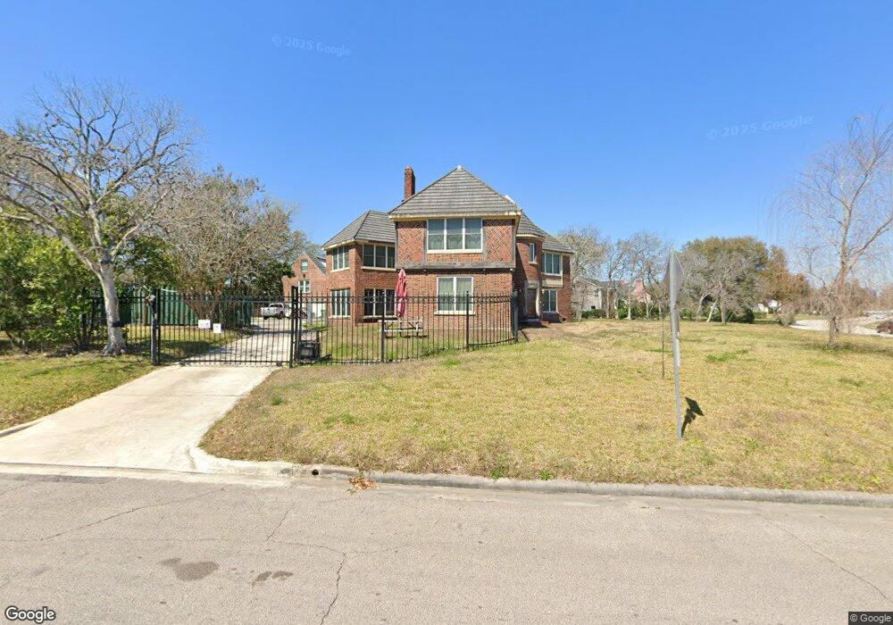 3214 S Macgregor Way, Houston, TX 77021 - photo 1