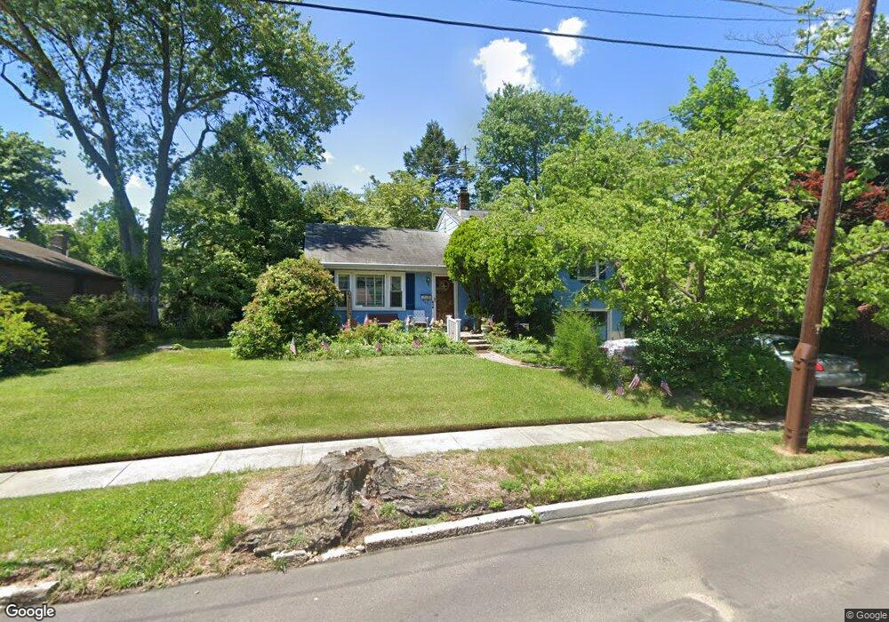 421 W 1st Ave, Runnemede, NJ 08078 - photo 1