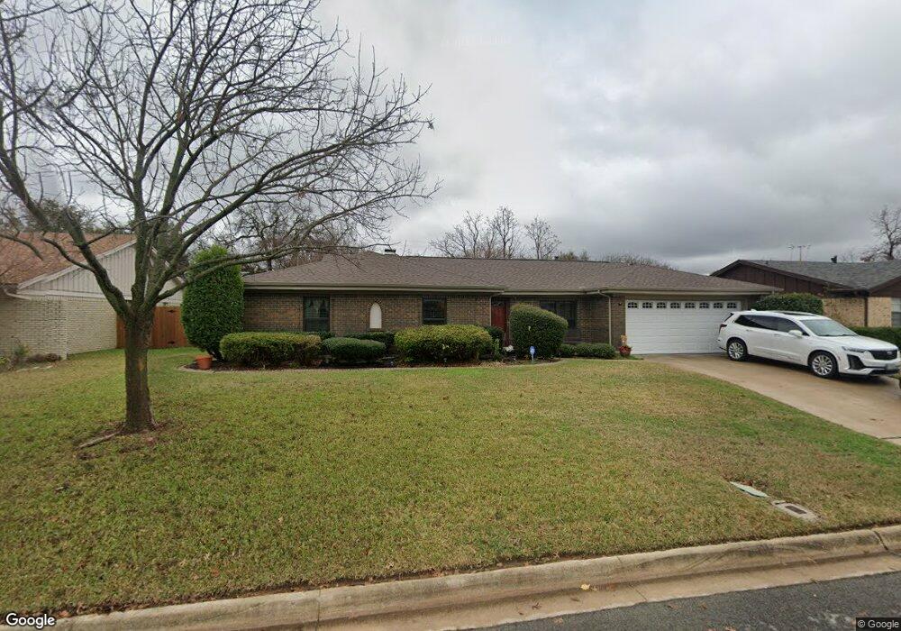 405 W Pleasantview Dr, Hurst, TX 76054 - photo 1